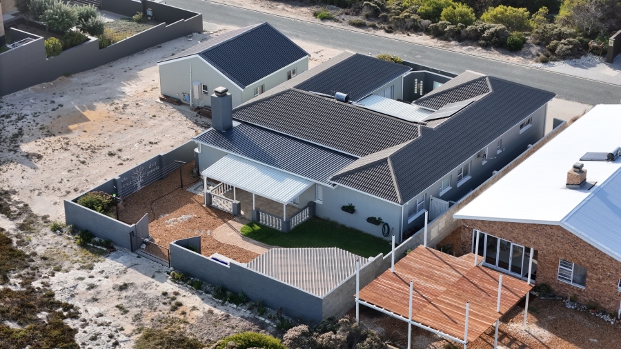 4 Bedroom Property for Sale in Oceanview Heights Western Cape